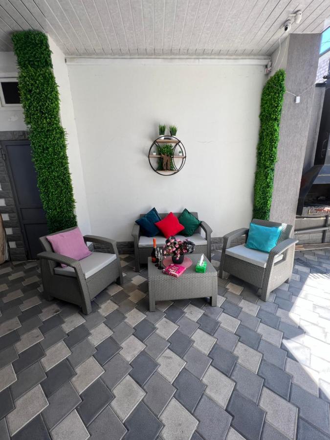 Cool Blue Interior Self Check In Apartamento Erevan Exterior foto
