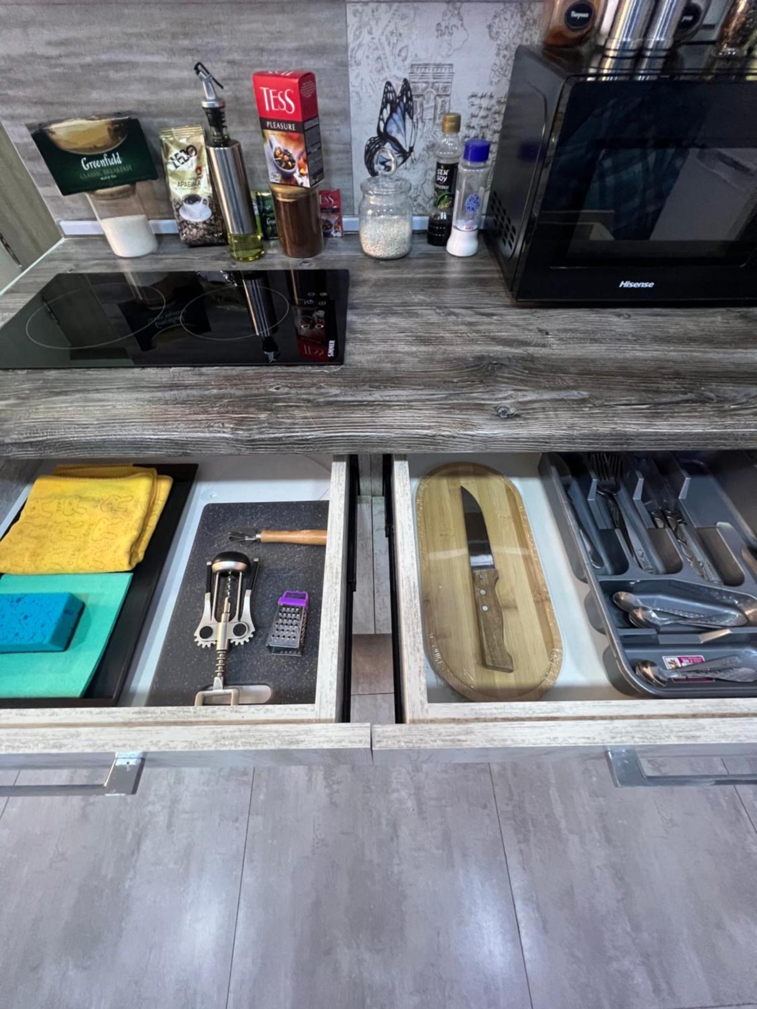 Cool Blue Interior Self Check In Apartamento Erevan Exterior foto